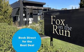 Fox On The Run - Motel Kilmore